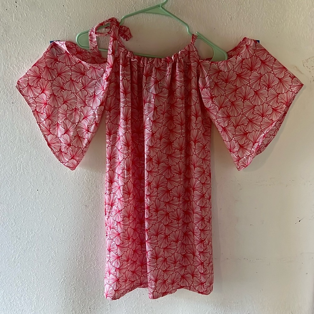 Manuhealii short dress cold shoulder style